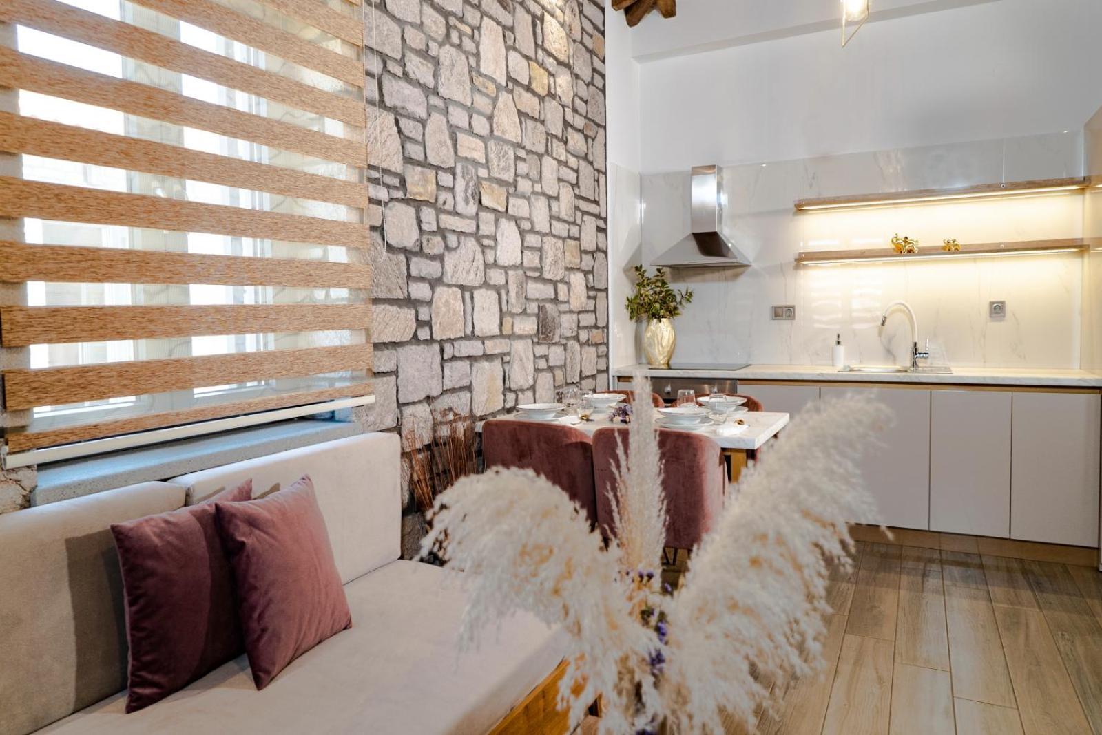 Lithoessa Luxury Apartments Agios Ioannis Kaspaka エクステリア 写真